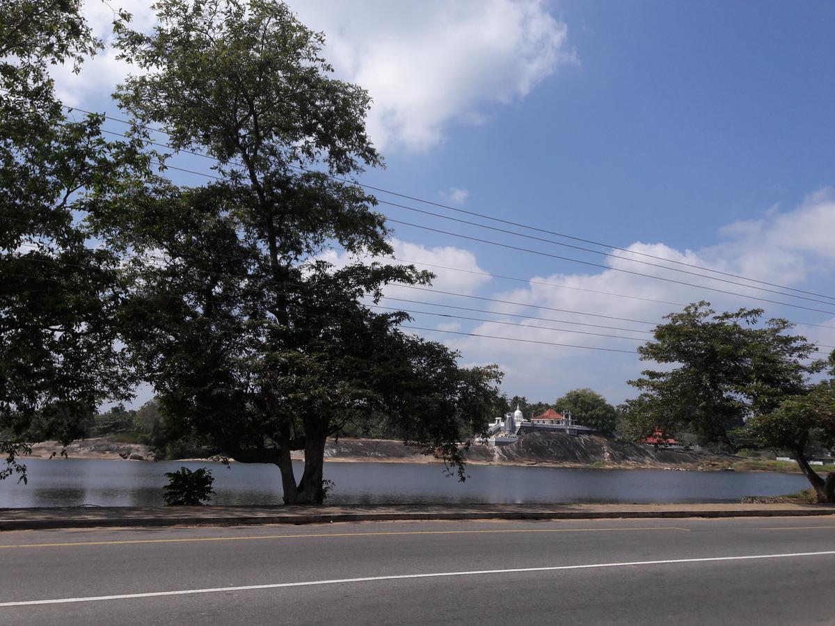 Saragama Holiday Resort Kurunegala Eksteriør billede