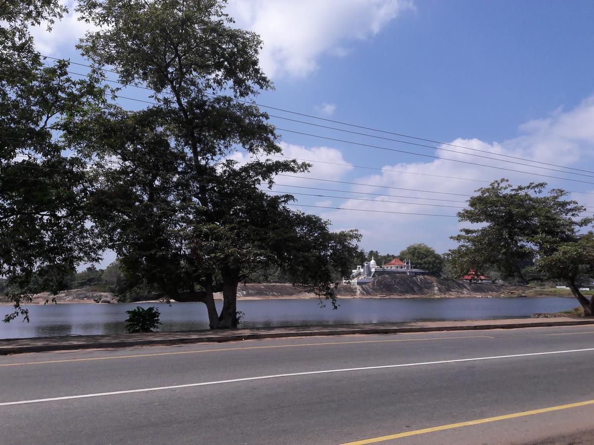 Saragama Holiday Resort Kurunegala Eksteriør billede
